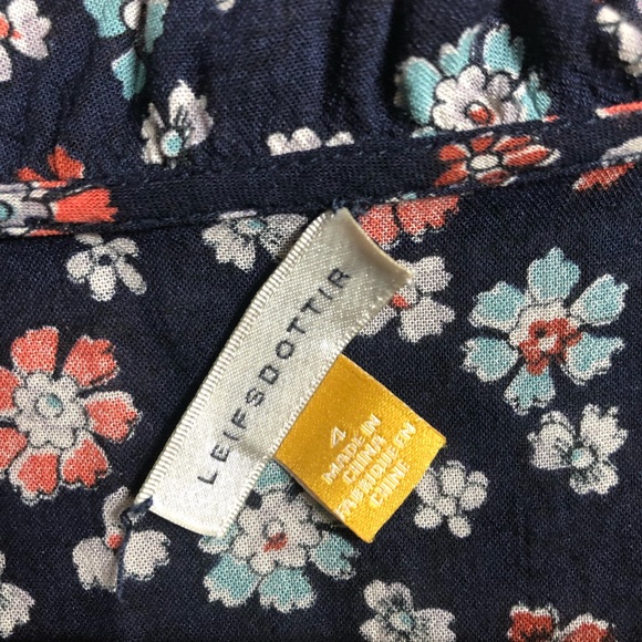 Floral Ruffle Top - Picture 7 of 8